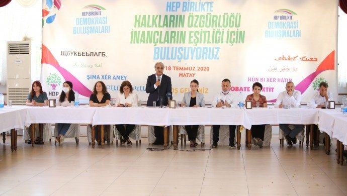 حل و فصل دموکراتیک مسئله کردها شرط گریزناپذیر صلح ترکیه است