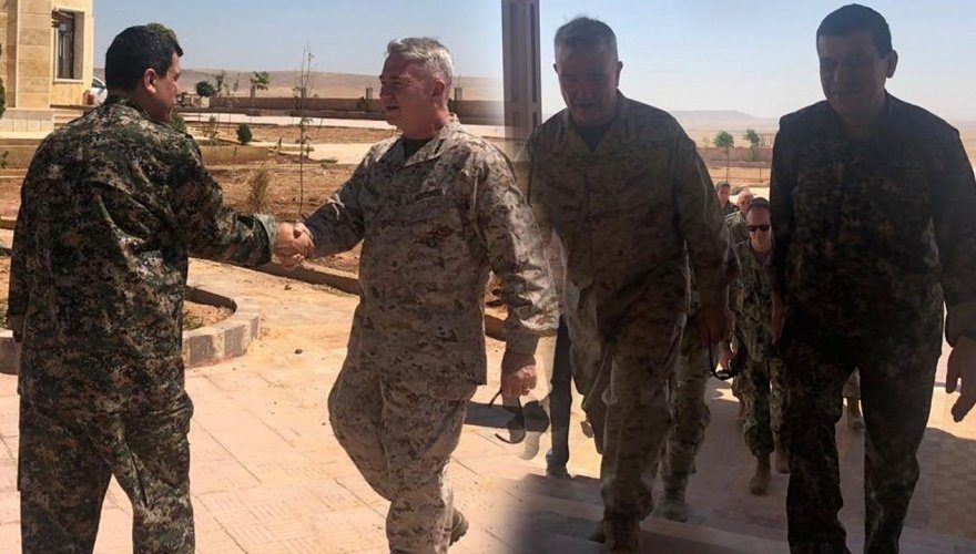 دیدار مظلوم کوبانی با فرمانده ستاد فرماندهی مرکزی ایالات متحده در کوبانی