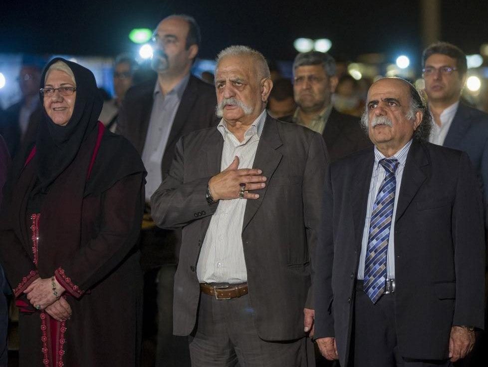 نام پروفسور گلزاری با کرمانشاه گره خورده است / پرویندخت داودیان کلهر