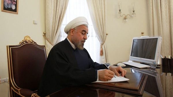 روحانی درگذشت امام جمعه اهل سنت کرمانشاه راتسلیت گفت