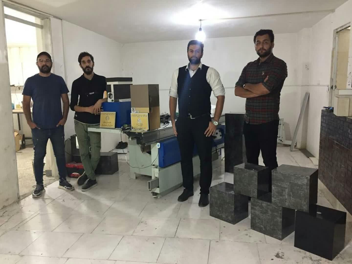 ساخت اولین دستگاه ضدعفونی دست با «آب» در کشور توسط مخترع ایلامی
