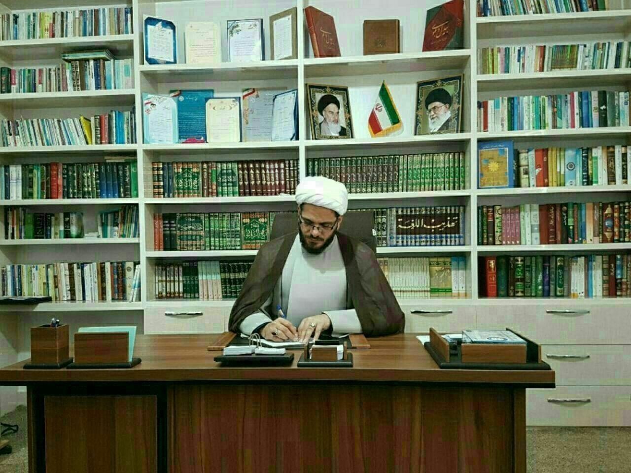 امام جمعه تکاب استعفا داد