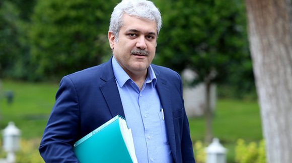 جێگری سەرۆککۆماری ئێران زانکۆی کوردستانی بەسەر کردەوە/ قایمقامی مەریوان داوای کرد سنووری باشماخ و بازاڕی هەرێم بەهەند وەربگیرێن