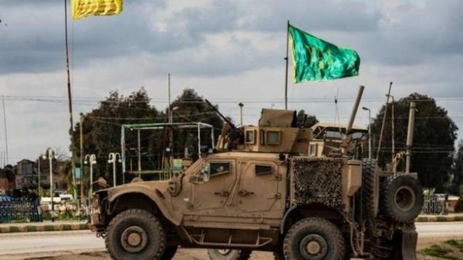 انفجار بمب هنگام عبور خودروی زرهی نیروهای YPJ در منبج