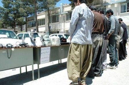 انهدام باند سارقان قاپ زن در کرمانشاه