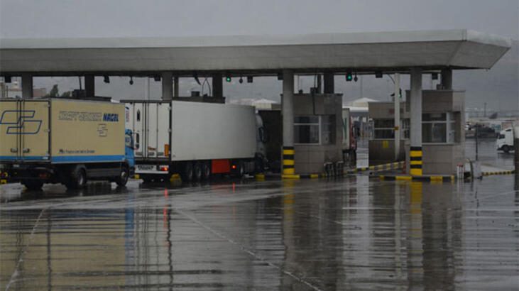 بازگشایی مرز خابور در حوزه ترانزیت کالا