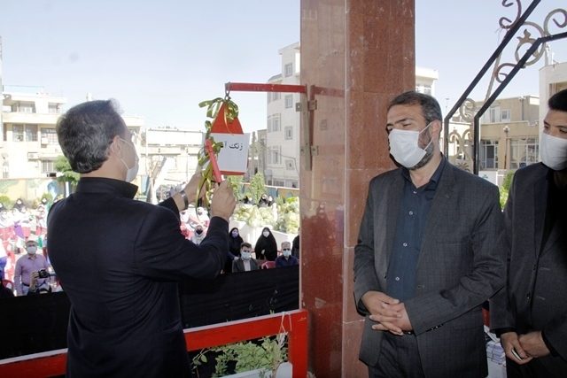 مانور بازگشایی مدارس استان کردستان برگزار شد/ ۱۵ هزار دانش آموز و دانشجوی نیازمند کردستانی شناسایی شدند
