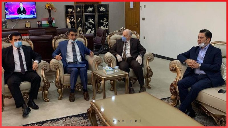 ارائه مدارک قاچاق در گذرگاه های مرزی اقلیم کردستان به دادستان کل اقلیم