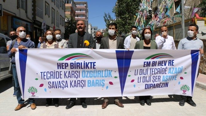مخاطب اصلی در حل مسئله کردها عبدالله اوجالان است