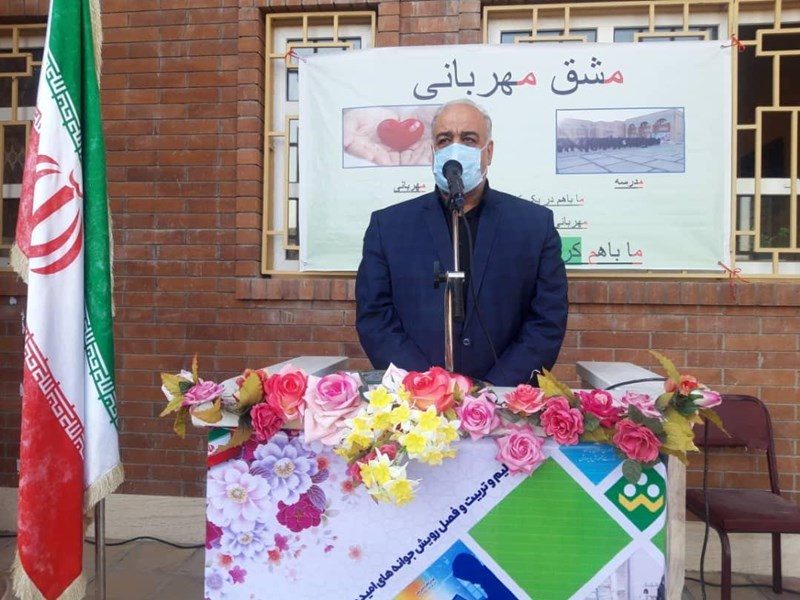 زنگ آغاز سال تحصیلی جدید مدارس استان کرمانشاه نواخته شد