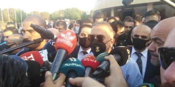 پس لرزه های سفر مصطفی کاظمی به اقلیم کردستان