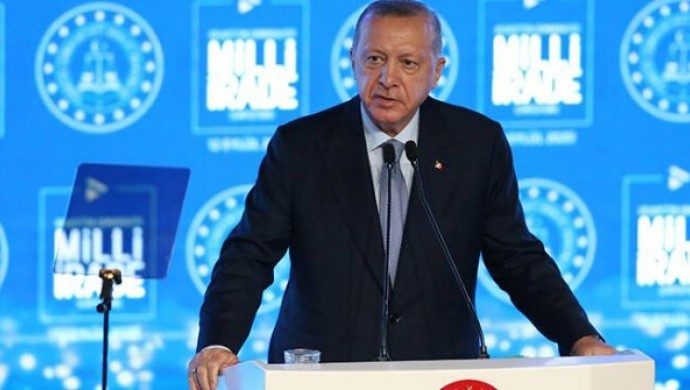انتقاد تند اردوغان از اظهارات ماکرون درباره وی