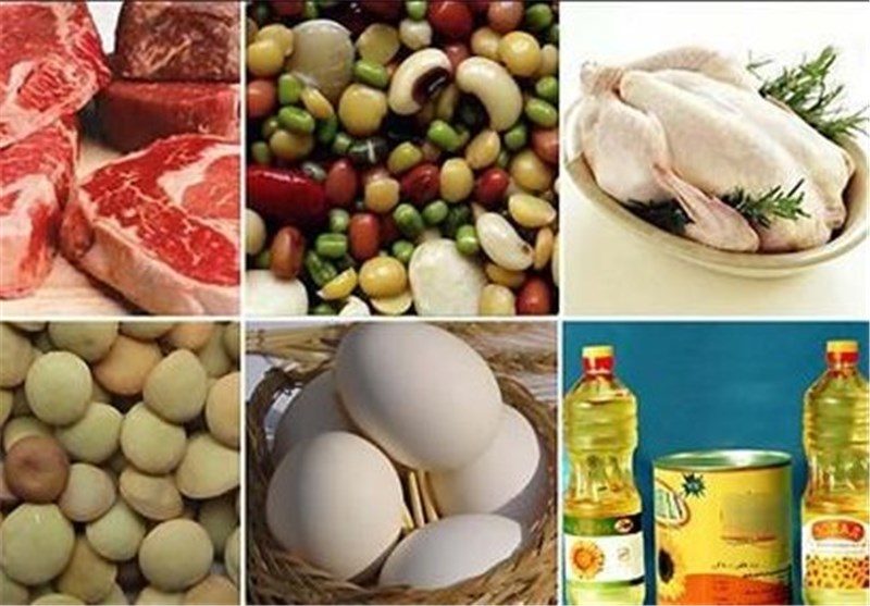 عدم تخصیص ارز به نهاده های دامی با افزایش قیمت زنجیره غذایی همراه می شود