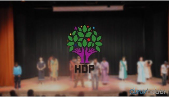 واکنش HDP به لغو تئاتر کردی بِرو در استانبول