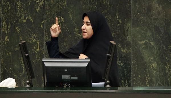 رئیس جمهور از نخبگان ایلامی در اداره کشور بیشتر استفاده کند