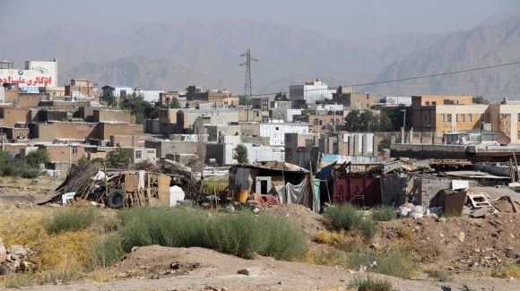 حاشیه‌نشین‌ سازی در کرمانشاه
