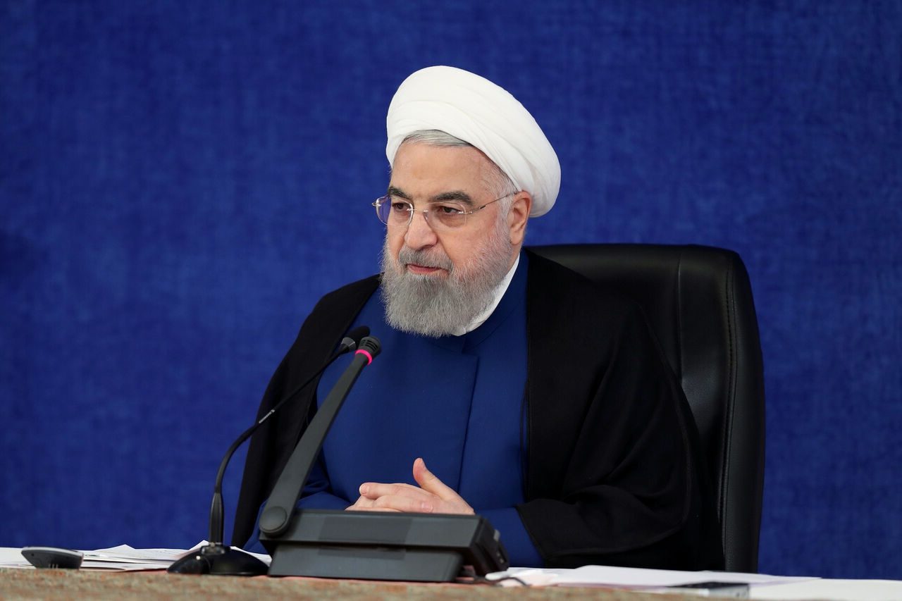 سەرۆککۆماری ئێران: زۆری نەماوە ملهوڕەکان لە ئەمریکا بچنە زبڵدانی مێژووەوە