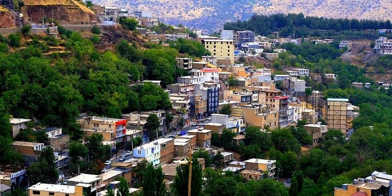 آغاز عملیات اجرایی طرح فیبر نوری در شهر پاوه