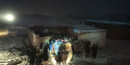 یک دستگاه پراید وارد منزلی در بوکان شد