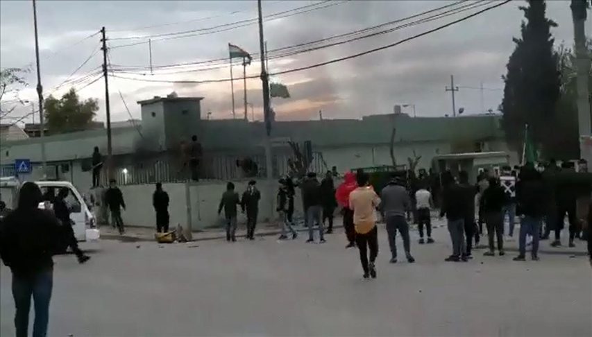 تەڤگەری ئازادی: خۆپیشاندەرە دەستگیرکراوەکان ئازاد بکرێن/ ڕووی چەکەکانتان مەکەنە خوشک و براکانتان