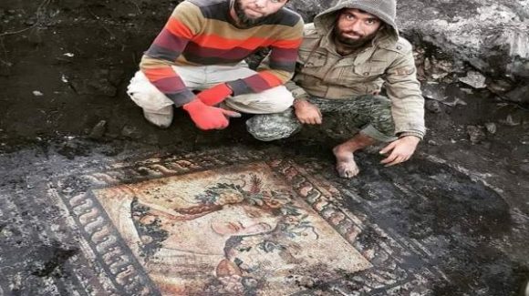 لە عەفرین دزین و تاڵان کردن ئاسەوارە مێژووییەکان درێژەی هەیە