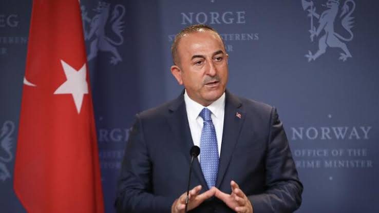 Turkey closes airspace to Armenian flights over monument unveiling