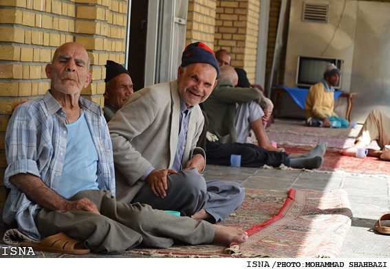 مراکز نگهداری از سالمندان کرمانشاه را دریابید