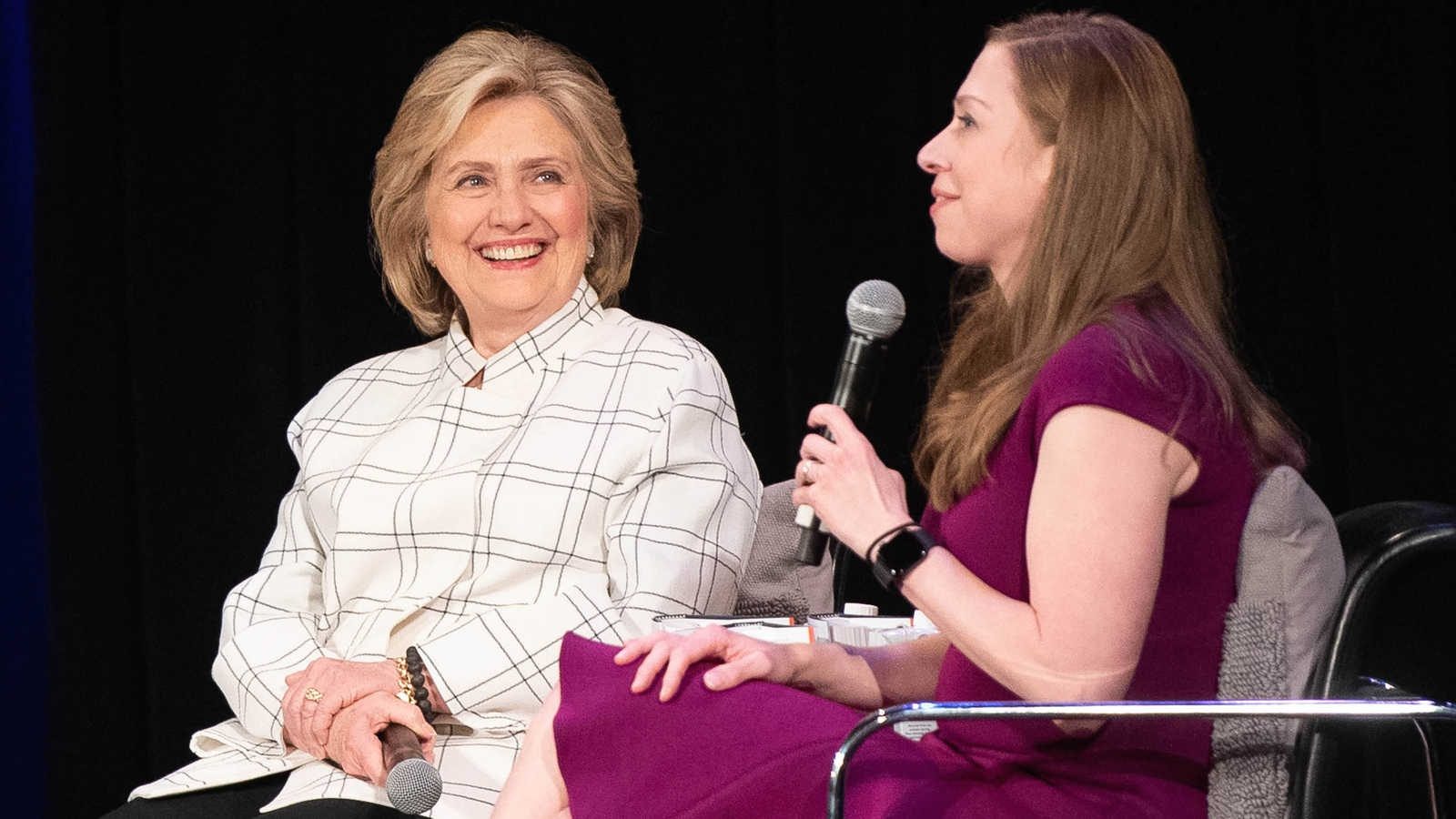 Turkey enraged by Clintons' TV show exalting Syrian Kurdish women fighters / Amberin Zaman