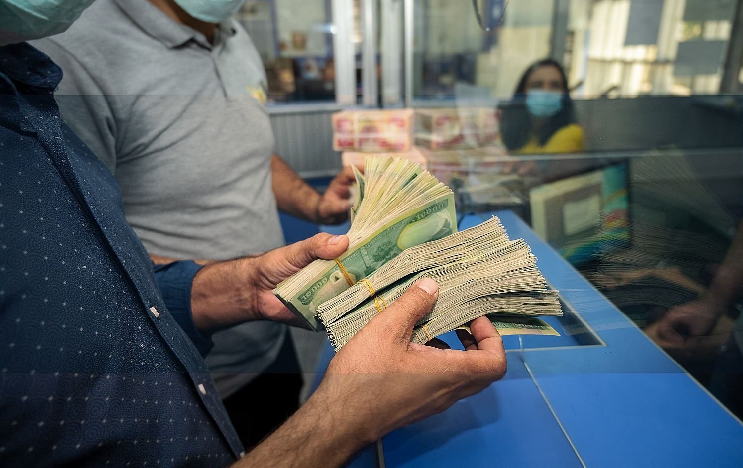 بغداد بودجه حقوق 680 هزار حقوق بگیر را به اربیل می دهد و اقلیم کردستان یک میلیون و 720 هزار حقوق بگیر دارد