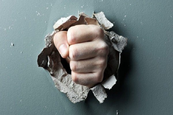 وضعیتِ «آنِ» خشونت!/ رشید احمدی فر*