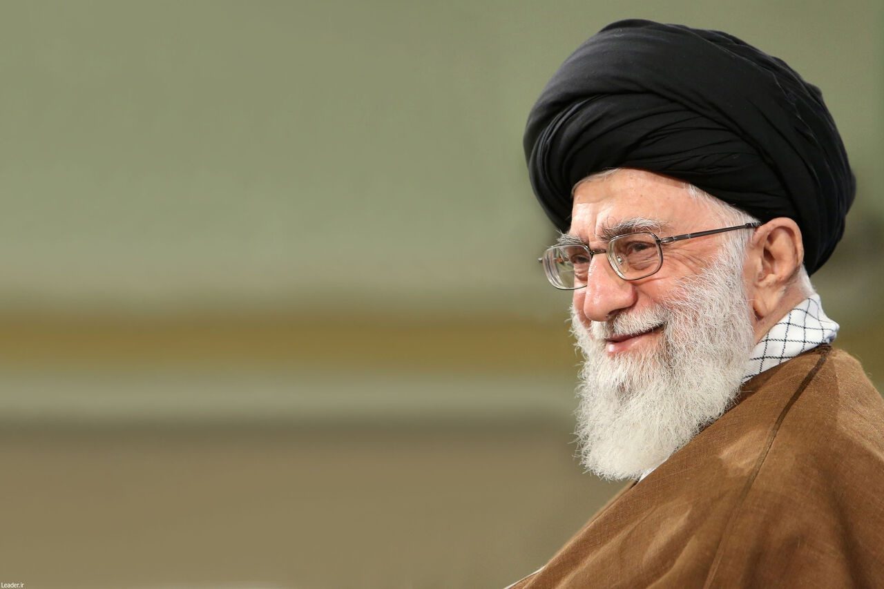 رهبر انقلاب: آمادگی‌ها را تا سرحد نیاز افزایش دهید