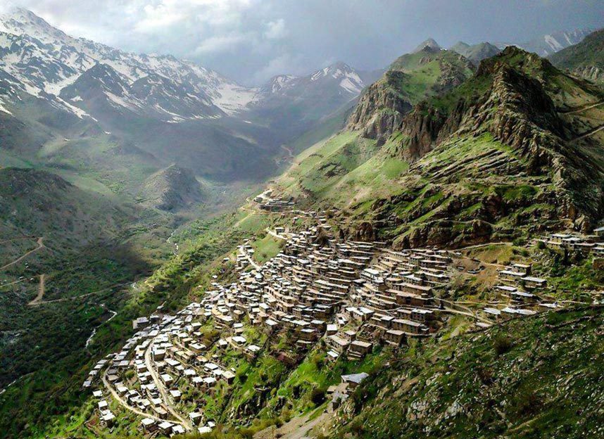 اورامان حلقه گردشگري طبيعي و تاريخی غرب كشور است