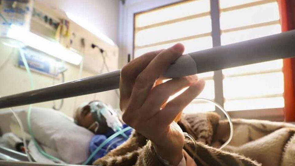 56 بیمار کرونا در آذربایجان غربی بد حال اند/فوت 15 نفر دیگر