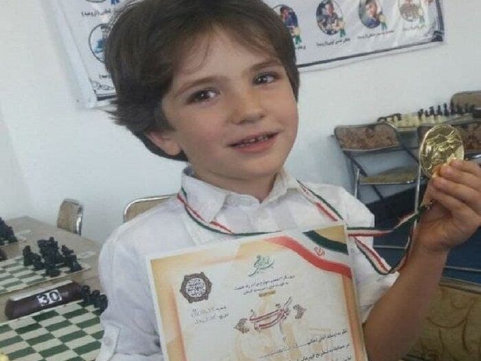 شطرنج‌باز نونهال بوکانی قهرمان کشور شد