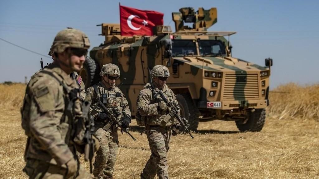 هلی برن ارتش ترکیه در ارتفاعات استان دهوک اقلیم کردستان
