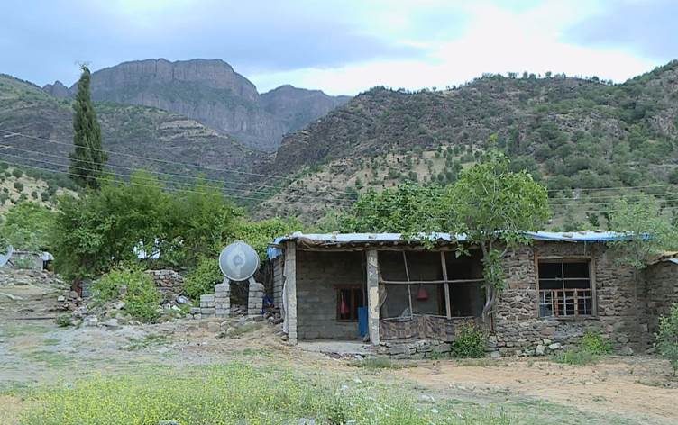 عملیات نظامی ترکیه در خاک اقلیم کردستان یک روستای دیگر اقلیم را خالی از سکنه کرد