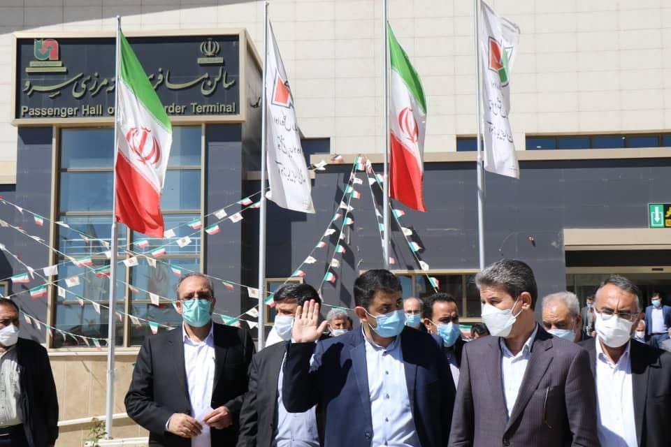 استاندار آذربایجان غربی: ناهماهنگی در مدیریت پایانه مرزی سرو برطرف شود