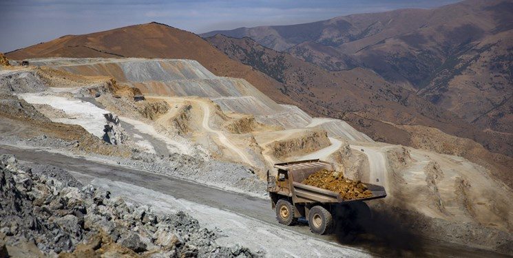 علت غیرفعال بودن معادن ثبت شده مهاباد باید پیگیری شود