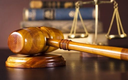 مسئولان  به دنبال شکایت از رسانه‌ها نباشند