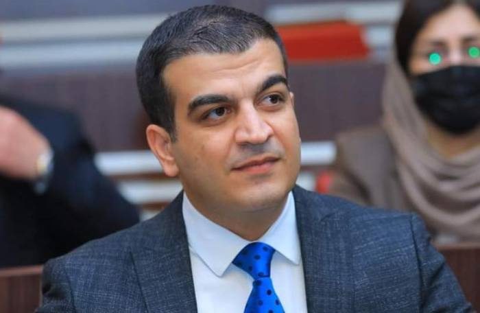 اگر همه درآمدهای استان سلیمانیە بە خزانە دولت واریز شود،  کاهش حقوق کارمندان پایان می یابد
