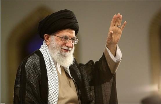 ڕێبەری باڵای ئێران: جاری وا هەیە بەشداری نەکردن لە هەڵبژاردن گوناحی کەبیرەیە/ لە پرسی ئەتۆمیدا گوێ لە بەڵێن و وەعد مەگرن کردەوە ئەساسە