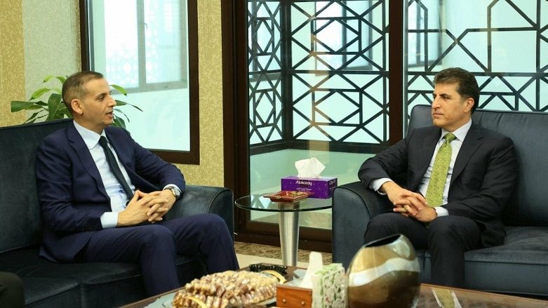 بازدید نچیروان بارزانی از سفارت عراق در امارات