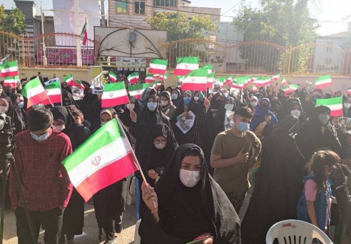حضور زنان ایلام در گردهمایی های انتخاباتی