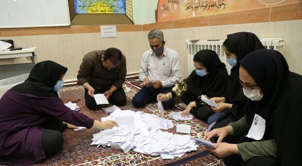 بازشماری آرای انتخاباتی در اشنویه جای نفر اول و دوم شورا را عوض کرد