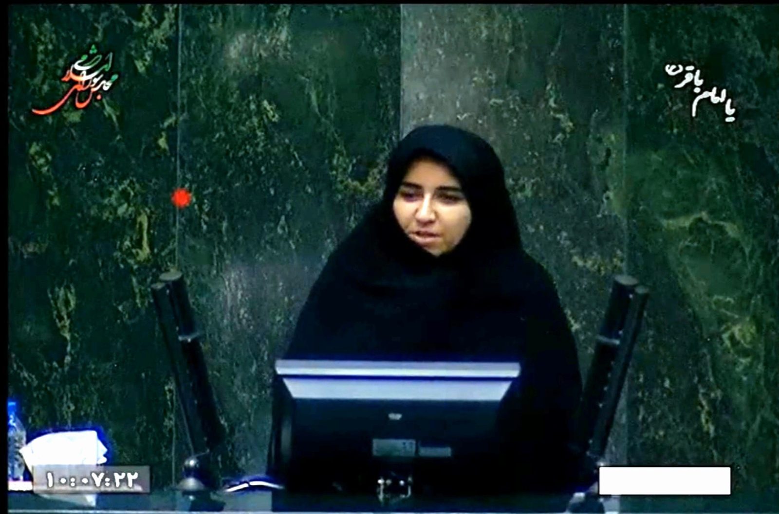 اجازه کار به سرمایه‌گذار بخش خصوصی در صنعت برق ایلام داده نمی‌شود / اقتصاد بیمار برق