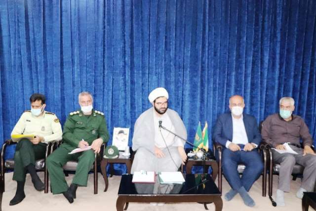 انتقاد امام جمعه قروه از بی نظمی در فضای مجازی/لزوم تشکیل کارگروه نظارتی