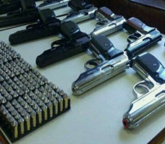 کشف سلاح های جنگی هنگام آبیاری یک باغ در ارومیه!