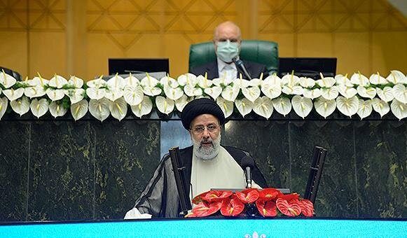 ما مدافع حقوق بشر و حقوق انسان هستیم و در کنار مظلومان خواهیم ماند/ قدرت جمهوری اسلامی ایران در منطقه امنیت ساز است/ سیاست خارجی موفق، سیاست خارجی متوازن خواهد بود
