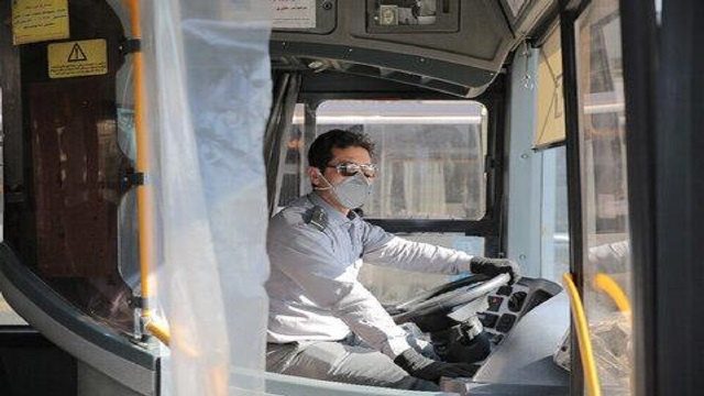 واکسیناسیون بیش از 300 راننده بخش حمل و نقل برون شهری در آذربایجان‌غربی