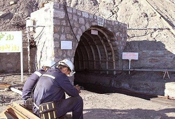 استاندار آذربایجان غربی: پروانه فعالیت معادن راکد باطل می شود